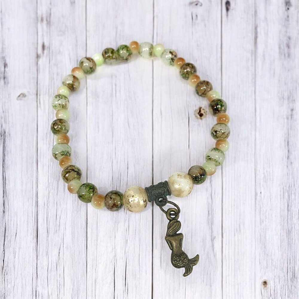 Mermaid Charm Stretch Bracelet Semi Precious Stones White Green Orange OS